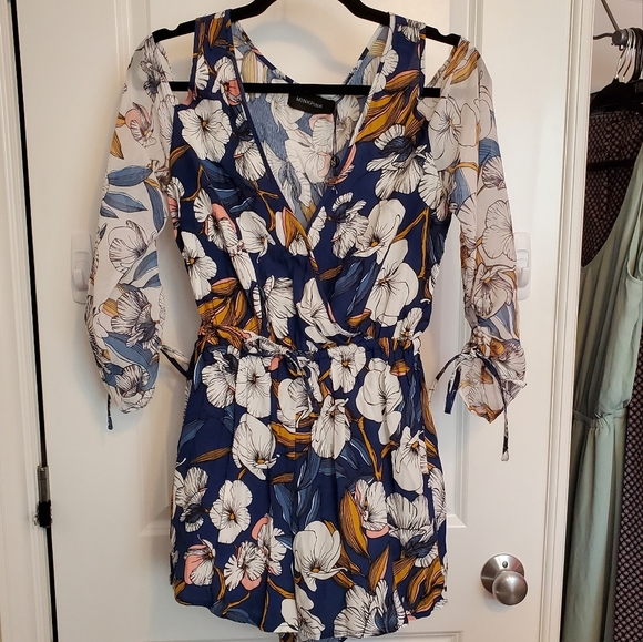 NWT Minkpink Romper Small Pacifico Floral Cold Shoulder Tie Sleeve Boho - Picture 2 of 4